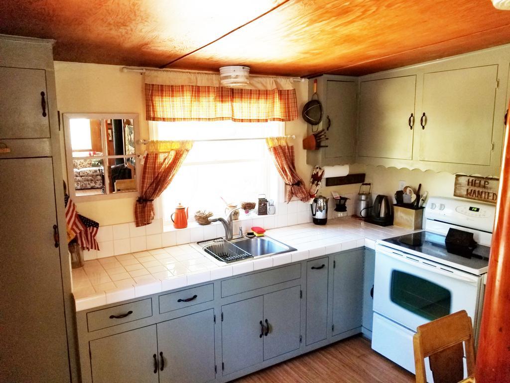 Time Traveler Retreat *
