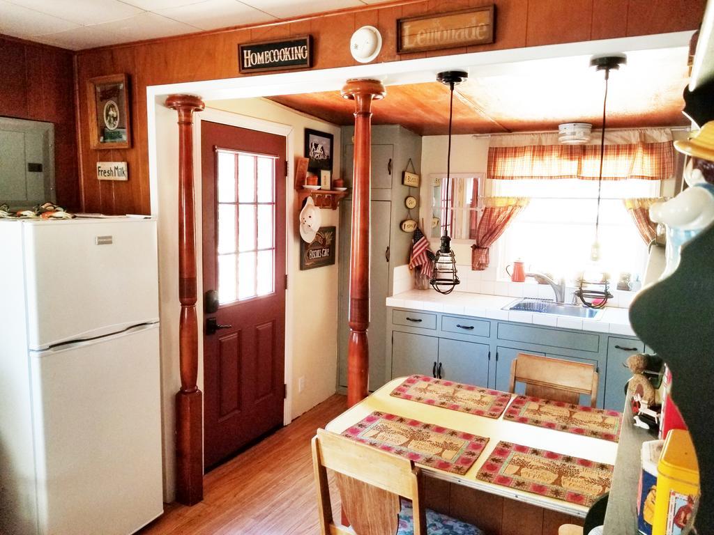Villa Time Traveler Retreat
